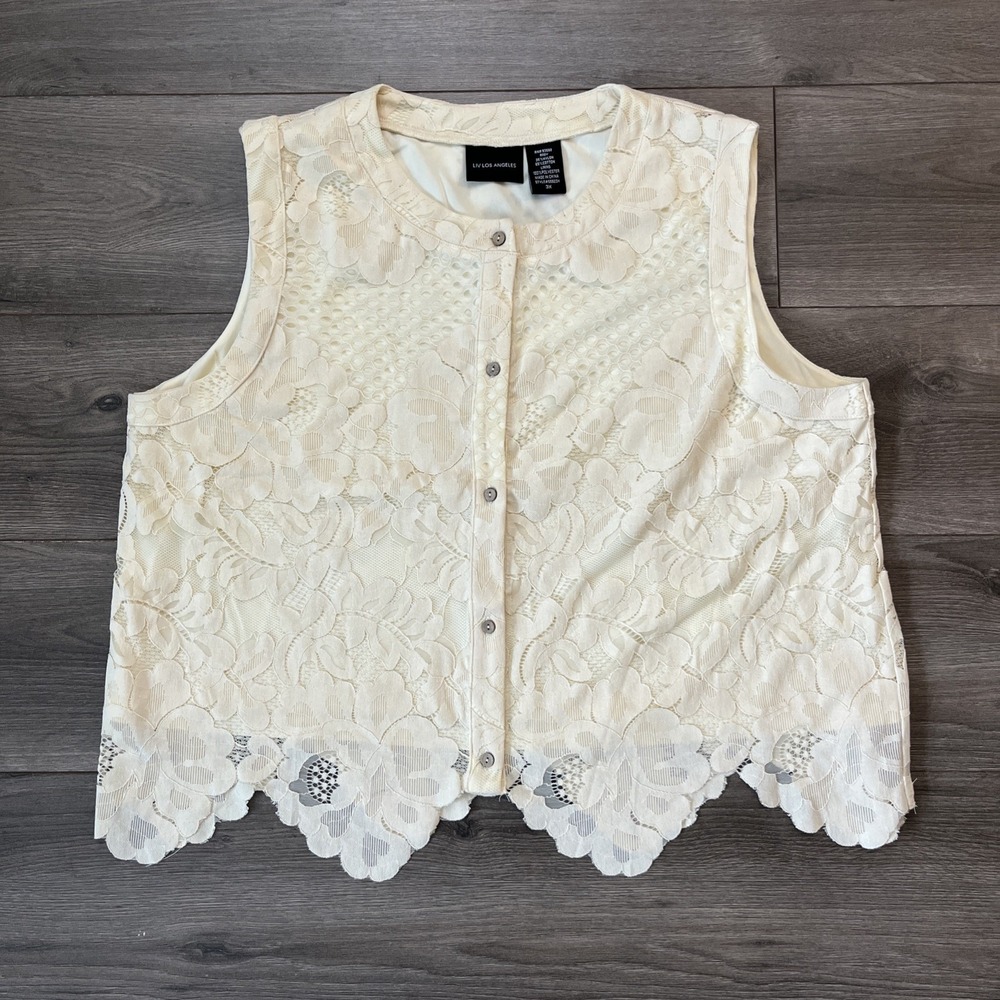 Liv Los Angeles Womens 3X Lace Sleeveless Top Cream Button Up